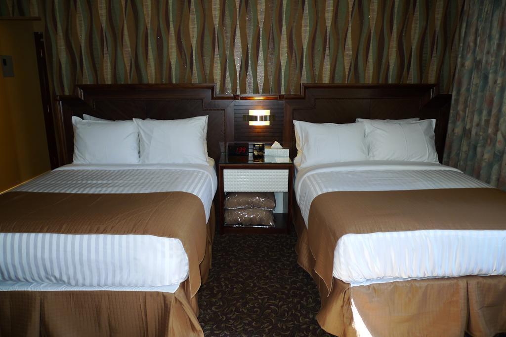 The Deluxe Hotel Vancouver Eksteriør billede