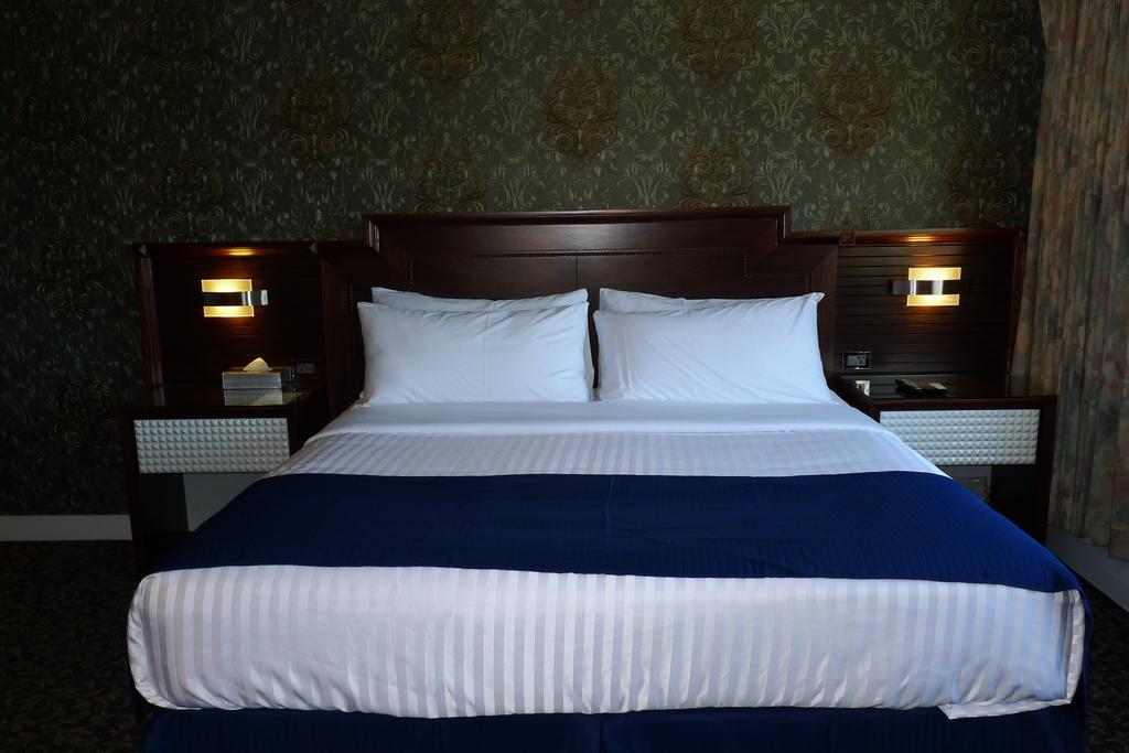 The Deluxe Hotel Vancouver Værelse billede