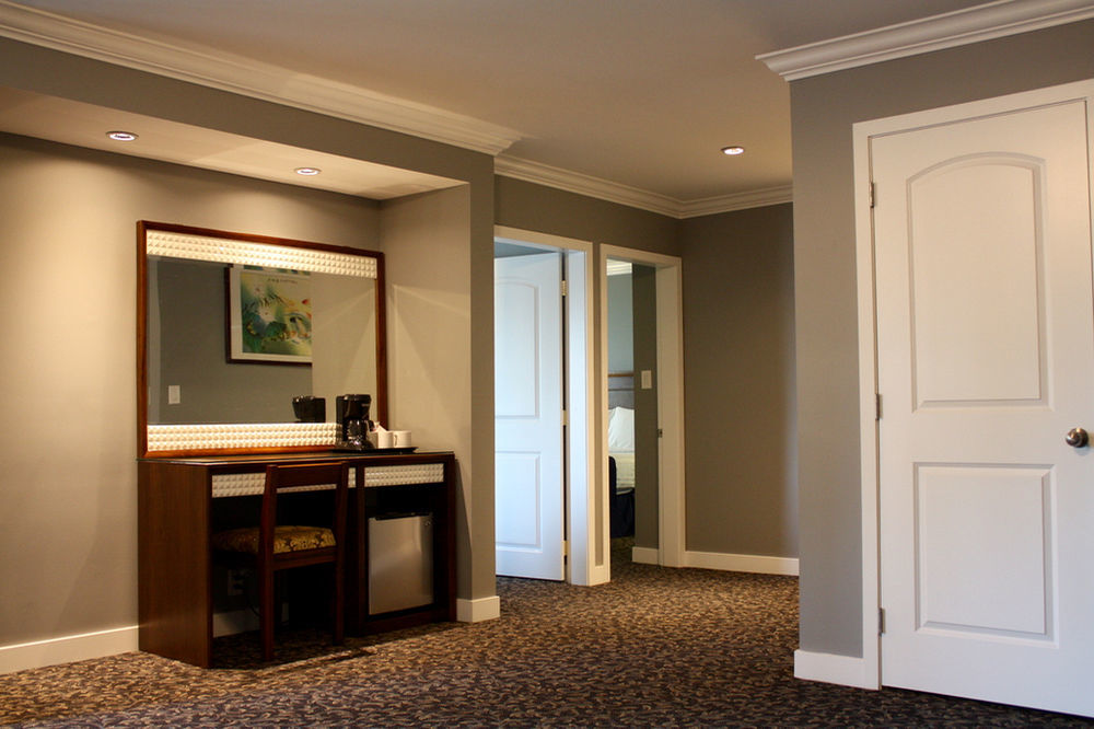 The Deluxe Hotel Vancouver Eksteriør billede